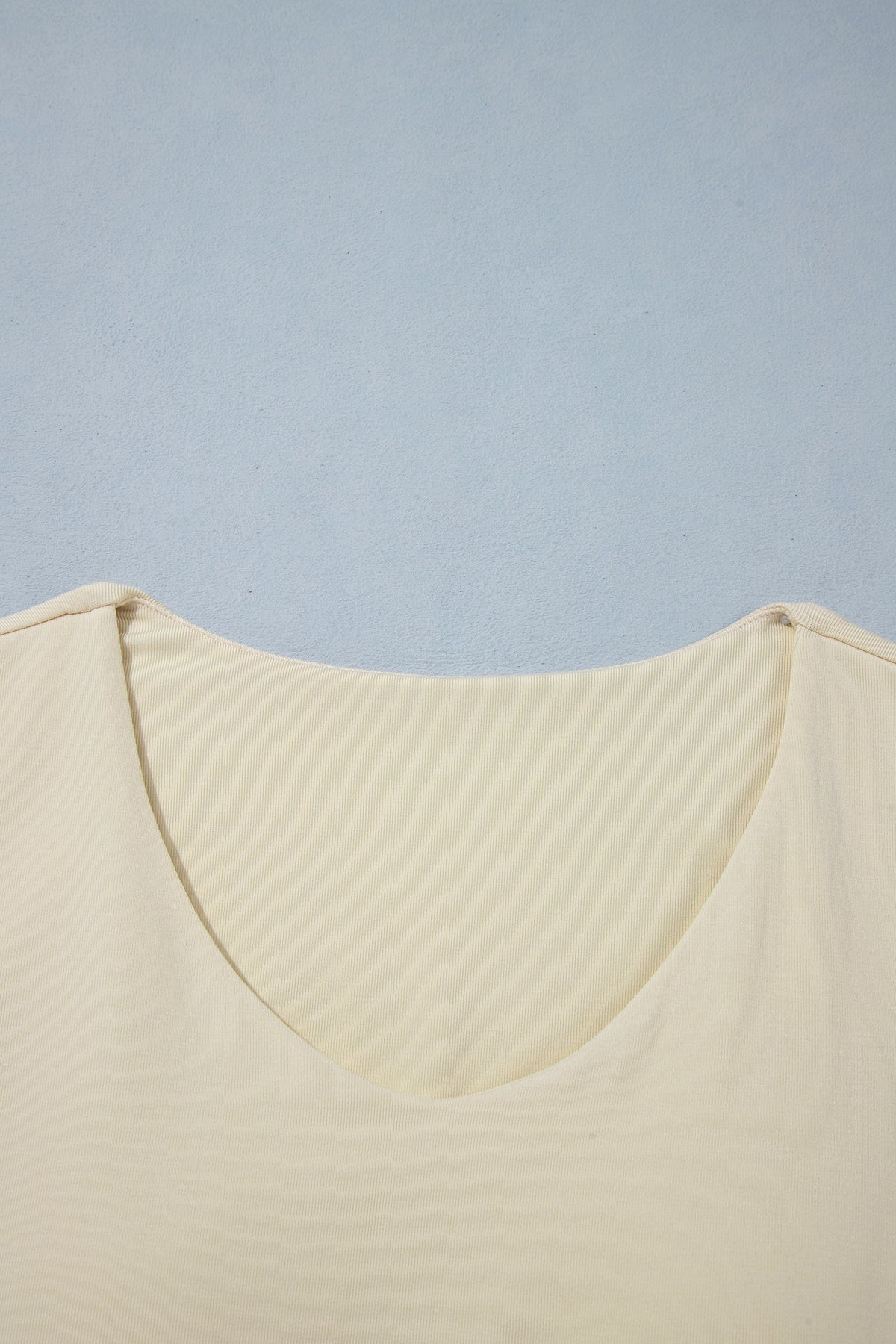 Slim Fit V Neck Long Sleeve Bra Buil-in Top