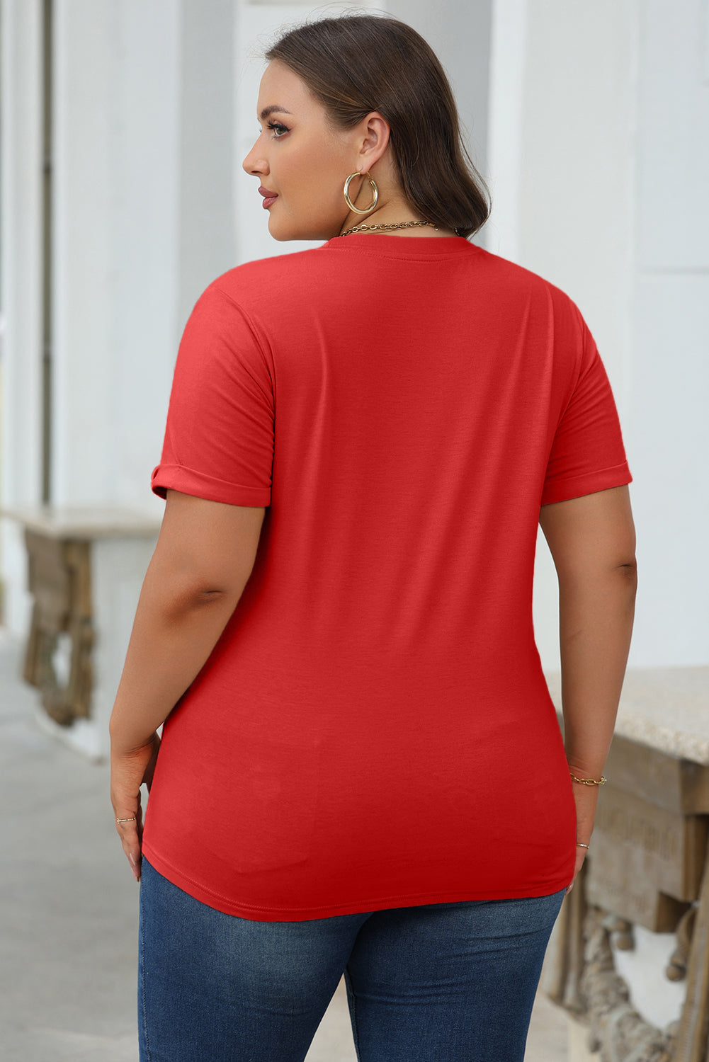 Must-Have Classic Crew Neck Tee