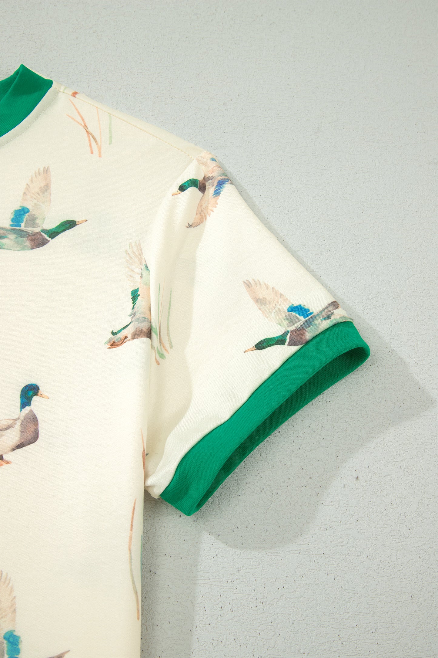 Beige Mallard Printed Colorblock Trim Short Set
