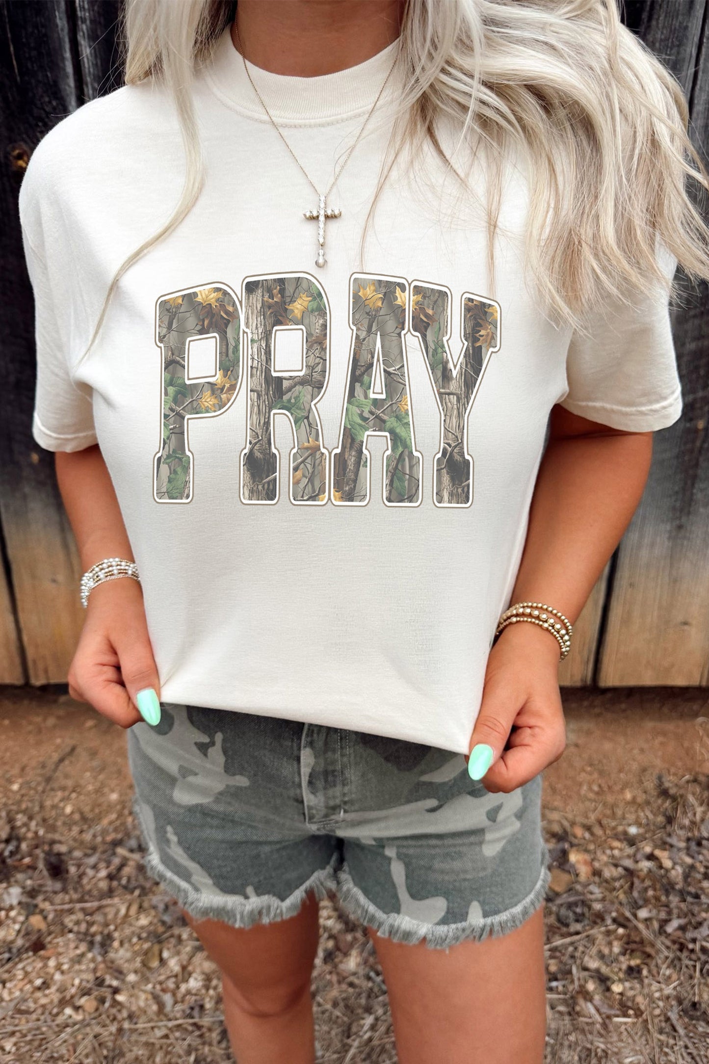 PRAY | Camo Letter Print Graphic Tee
